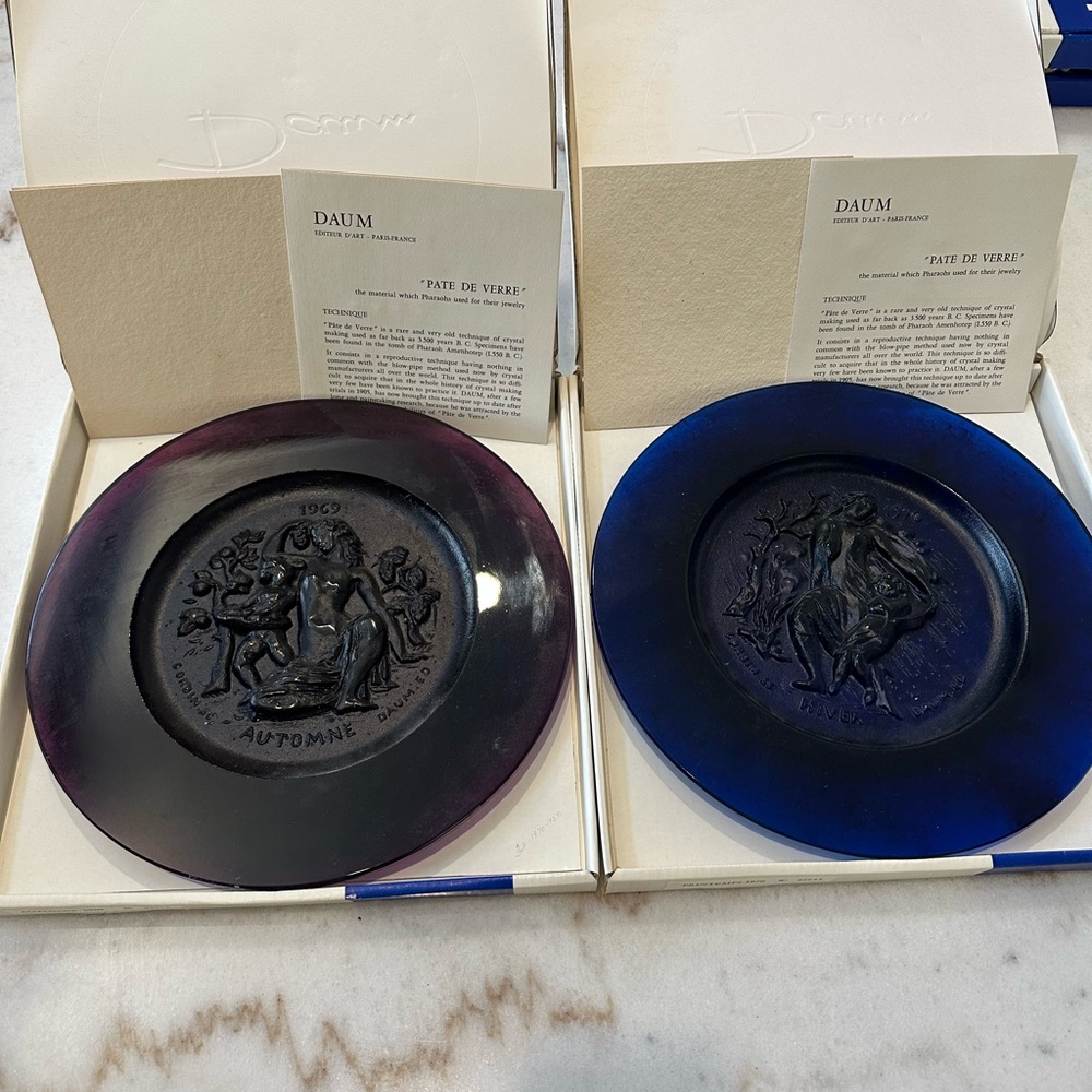 Vintage Daum Pate De Verre Four Seasons Plates in Original Boxes numbered 653 - Picture 2 of 11